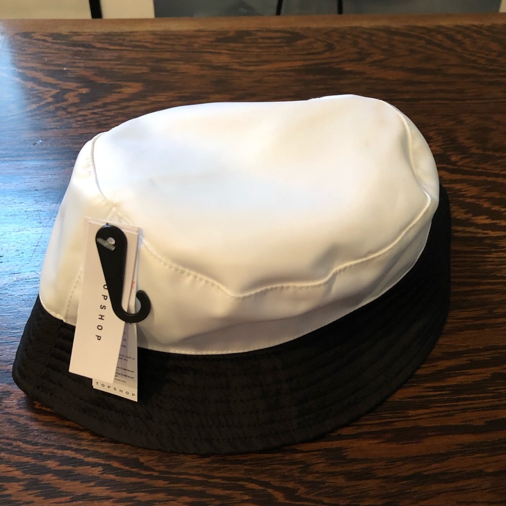 Bucket hat - Picture 2 of 3